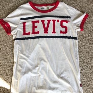 Levi’s Tee Shirt